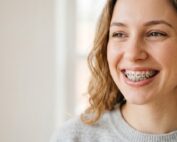 como evitar llagas por brackets